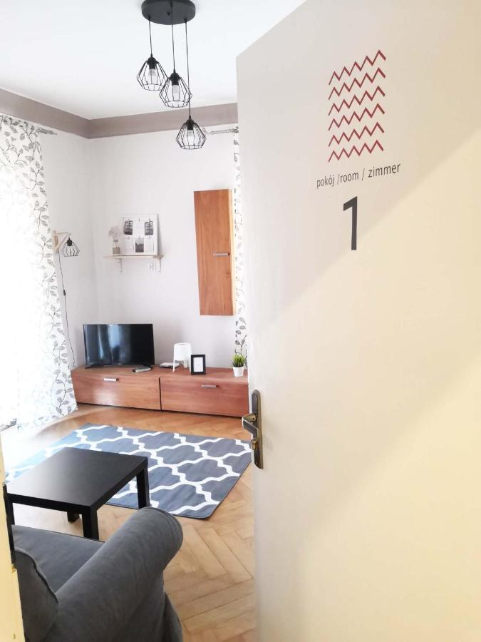 זיילונה גאורה Bankowa 8 Guest Rooms מראה חיצוני תמונה