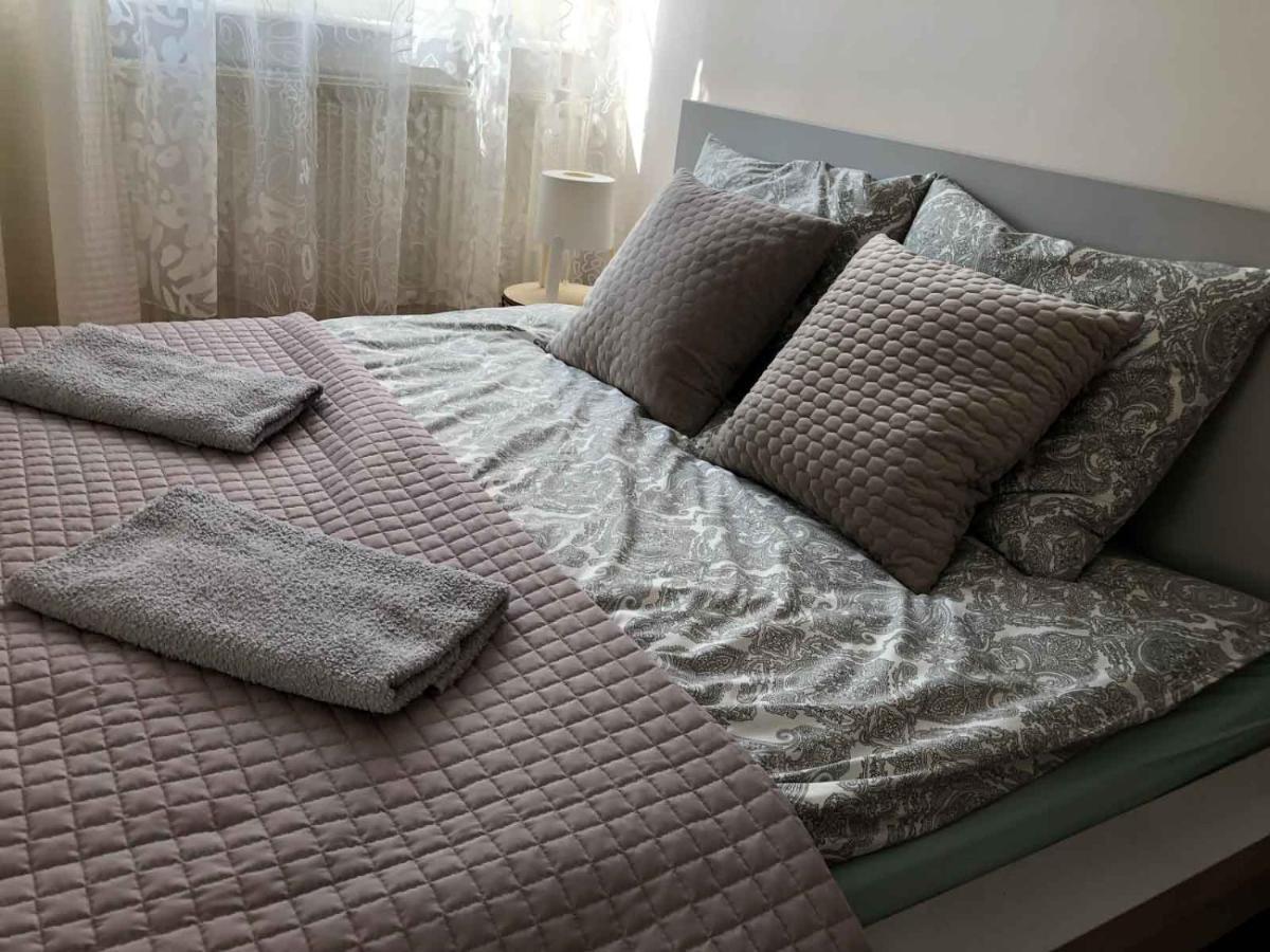 זיילונה גאורה Bankowa 8 Guest Rooms מראה חיצוני תמונה